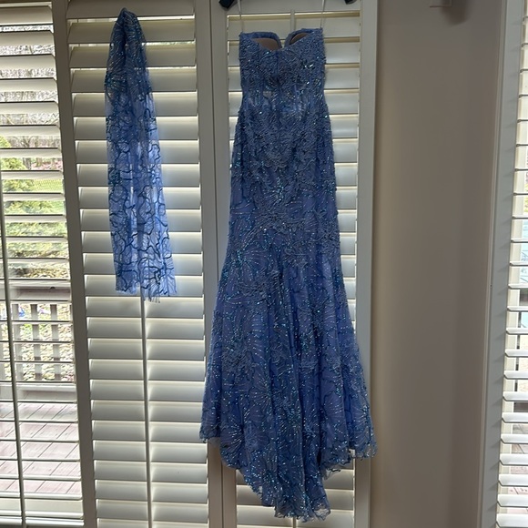 Prom dress - Picture 6 of 11